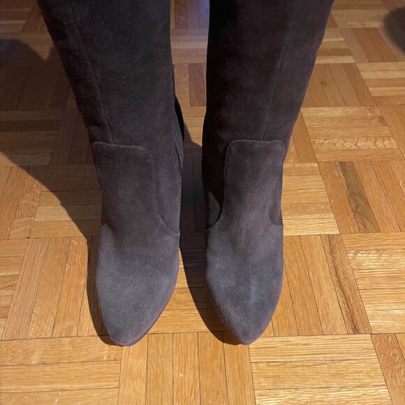Boots-Suede-Size 9 BCBGMaxAzria - Picture 2 of 7